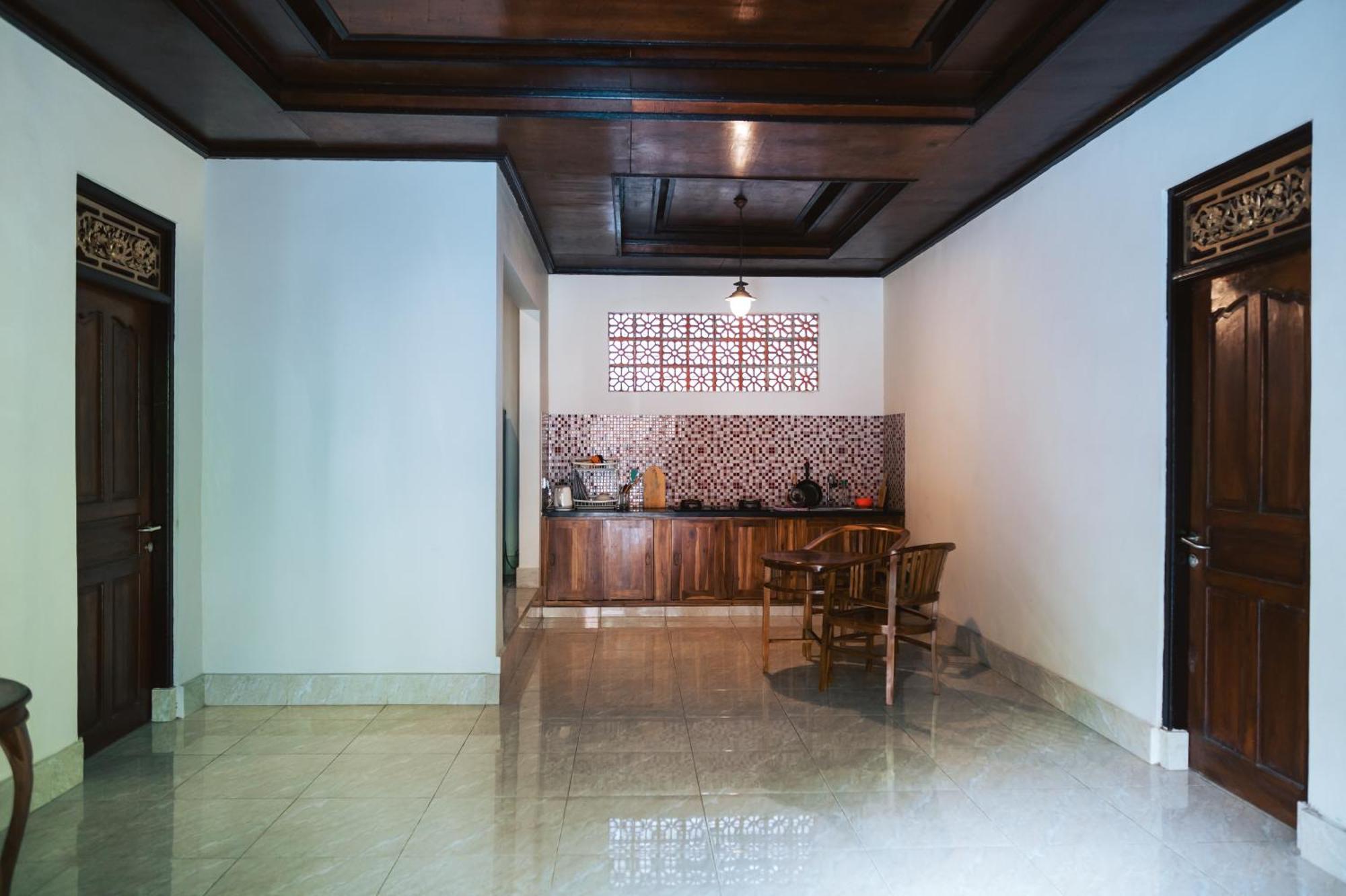 Balimas Guest House Ubud  Exterior photo